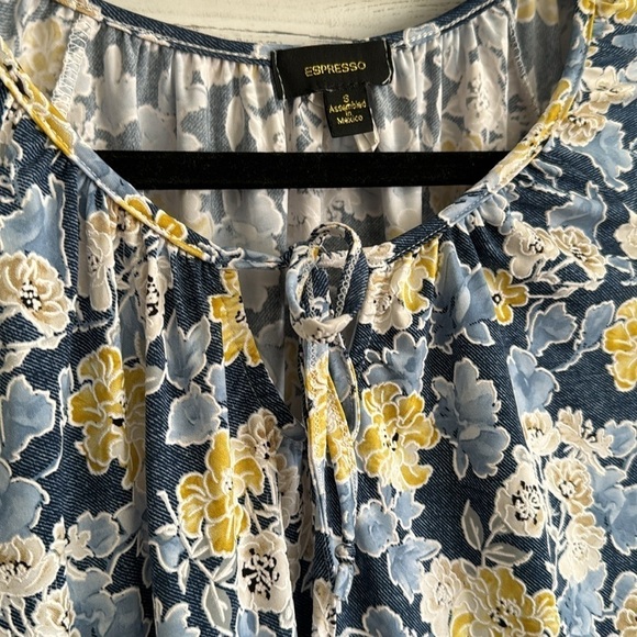 Espresso Floral Cut Out Blouse | SIZE S - Picture 4 of 7